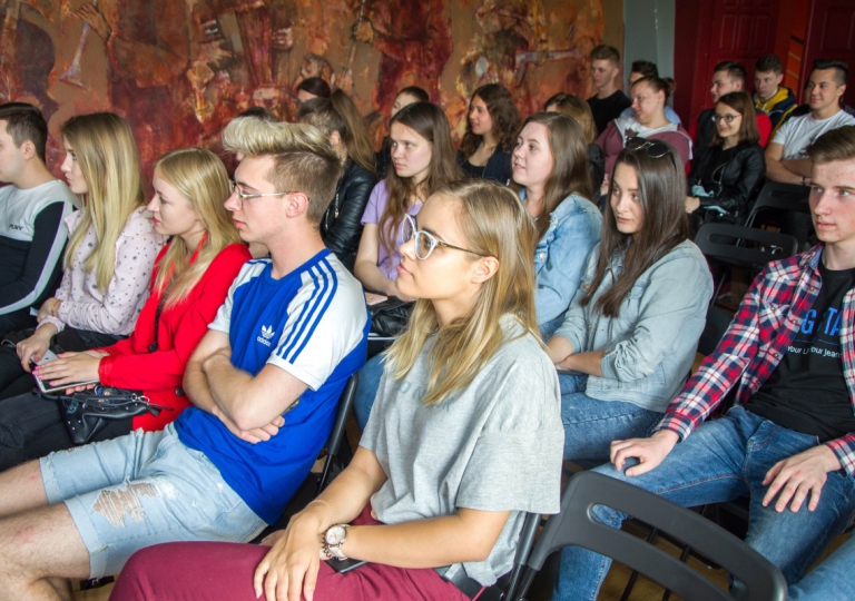 Debata z udziałem ekspertów i decydentów w Starachowicach